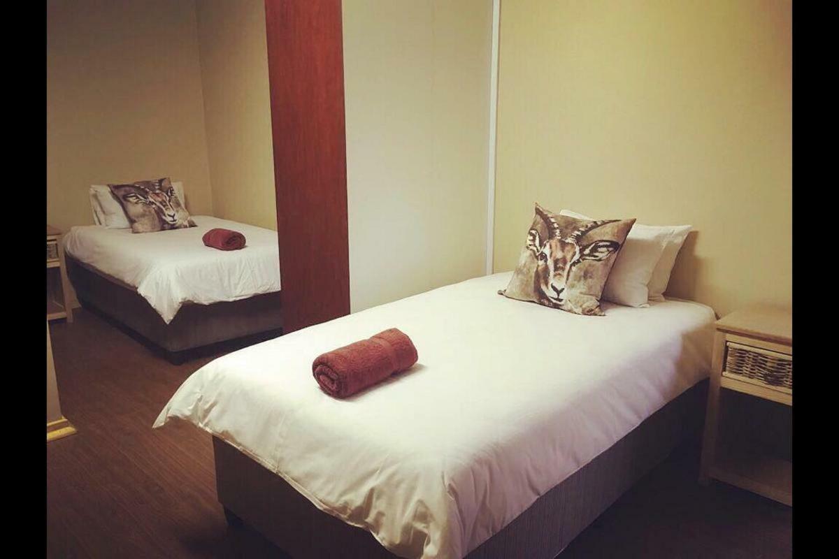 Esmarline Lodge Brits Zewnętrze zdjęcie