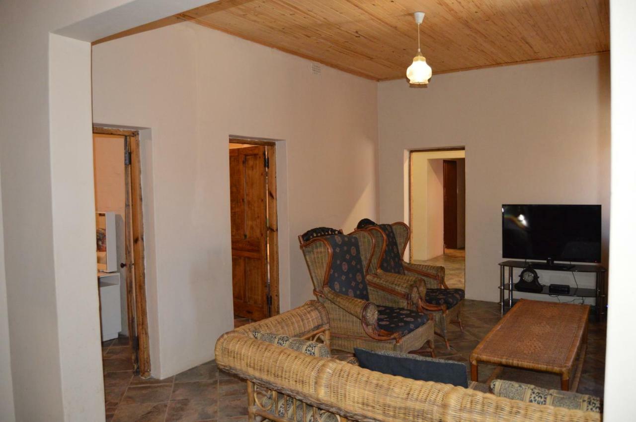 Esmarline Lodge Brits Zewnętrze zdjęcie